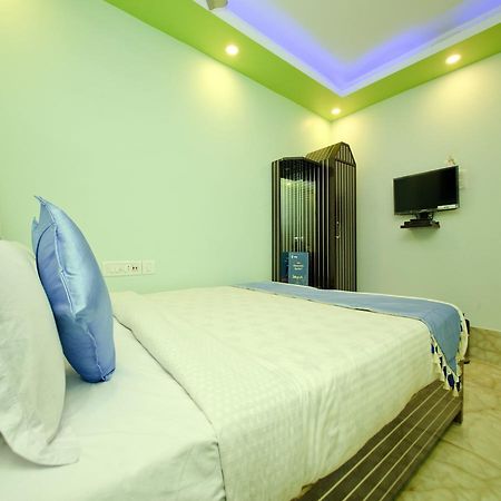 Oyo 8972 Dum Dum Hotel Kolkata Exterior photo