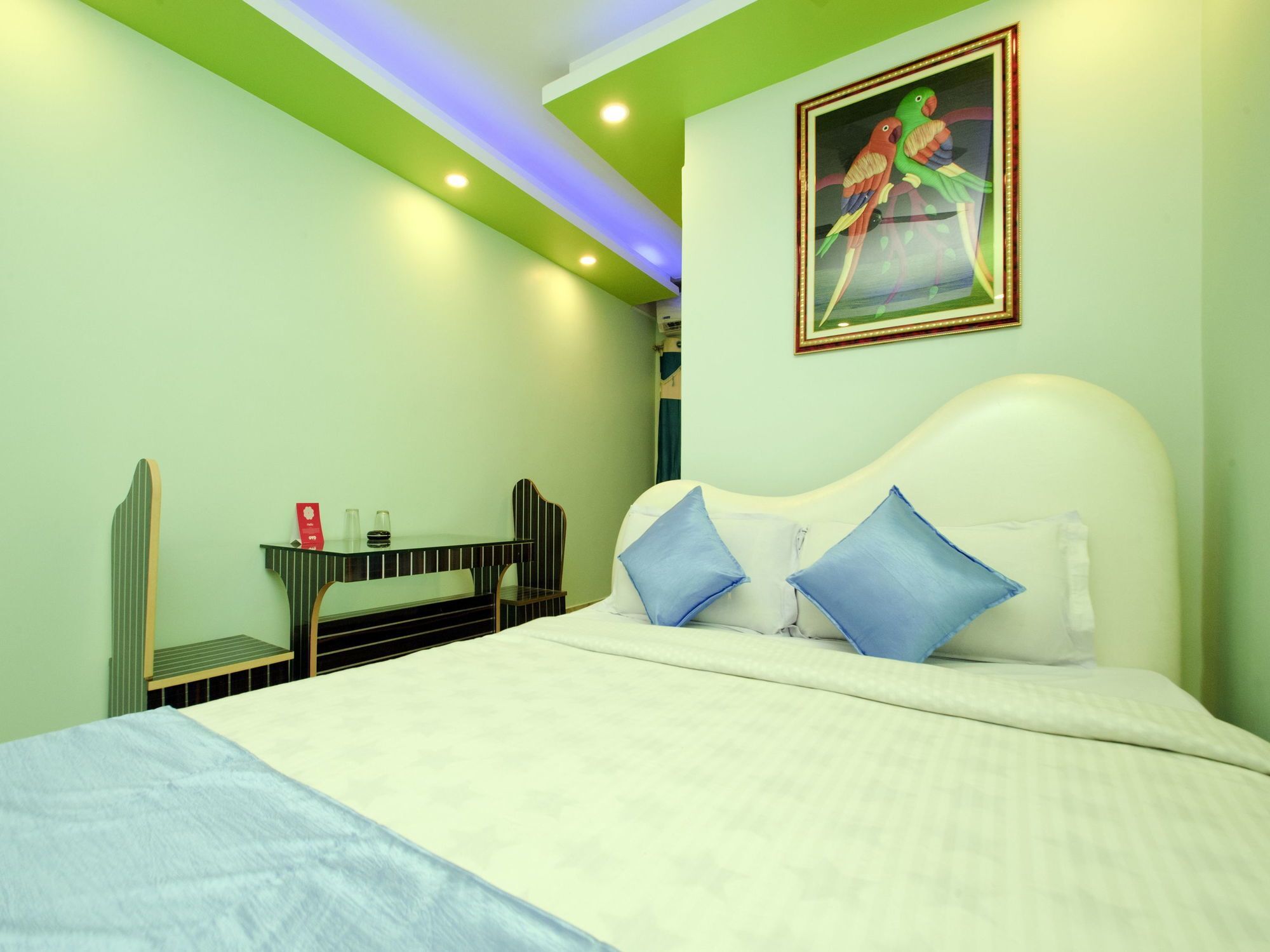 Oyo 8972 Dum Dum Hotel Kolkata Exterior photo